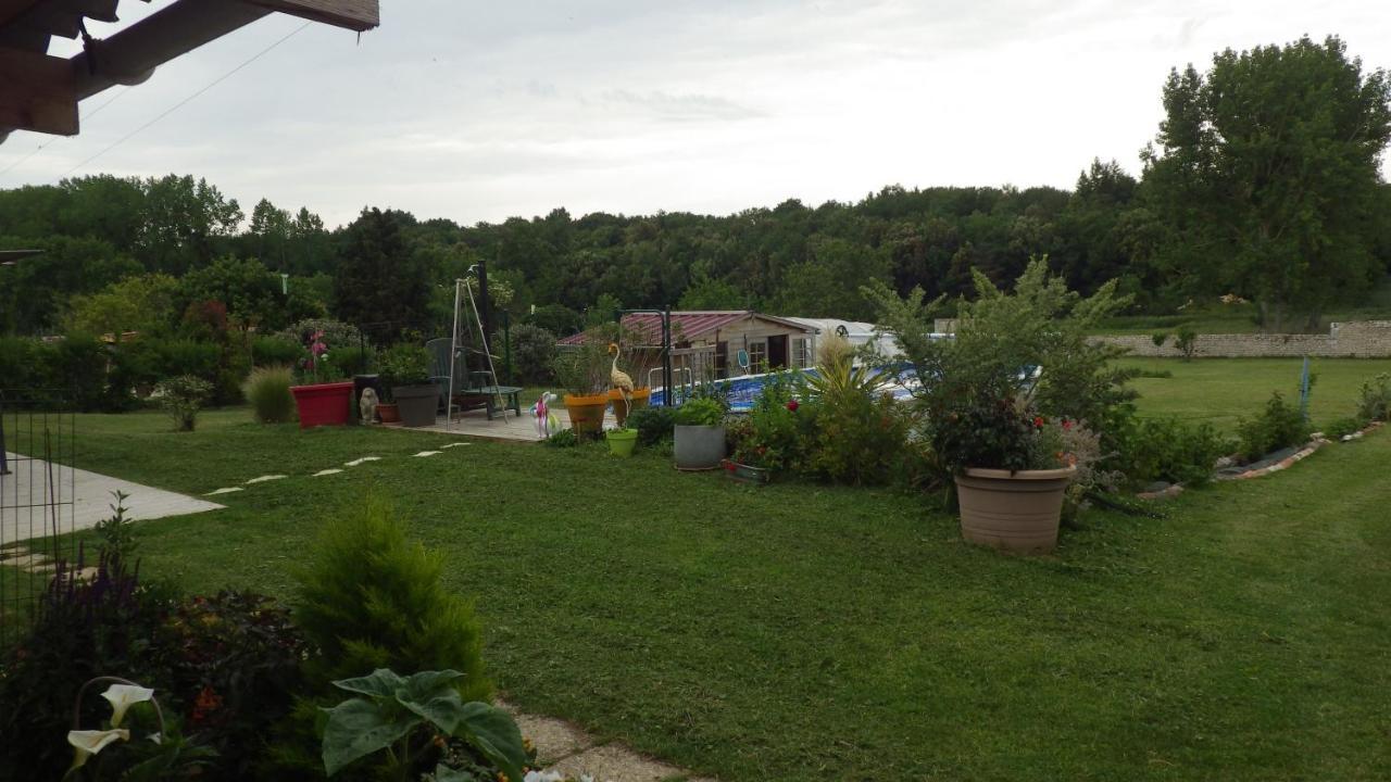 Le Logis Du Bouil Panzió Champagne  Kültér fotó