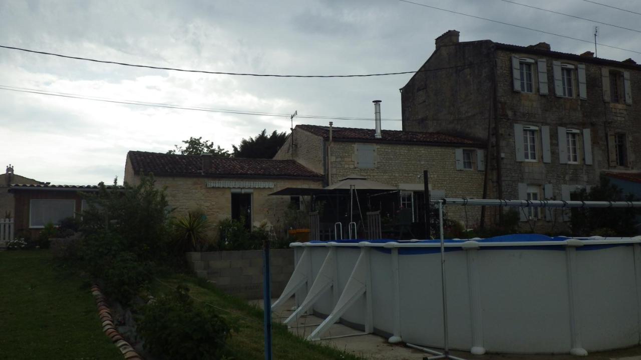 Le Logis Du Bouil Panzió Champagne  Kültér fotó